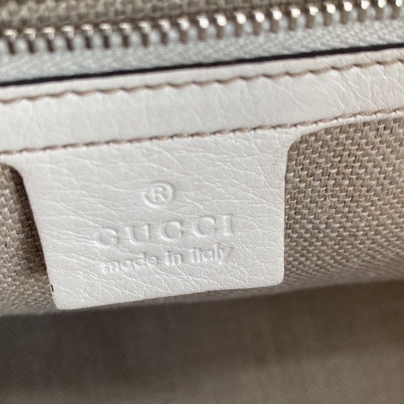 Authentic Gucci tote - Picture 4 of 9